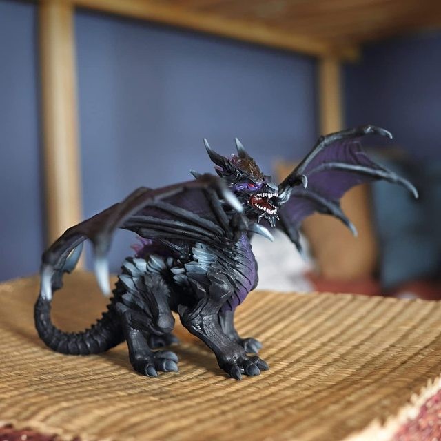 Schleich – Eldrador Creatures – Shadow Dragon (70152) su defektu