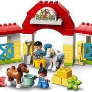 10951 LEGO® DUPLO Town Stable and pony care